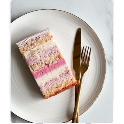 Торт Малиновый Rafaello. Ангелина Коба cake.byangel